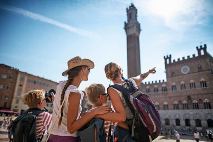 Tourism and Citizenship